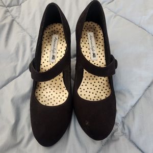 American Eagle Mary Jane heels